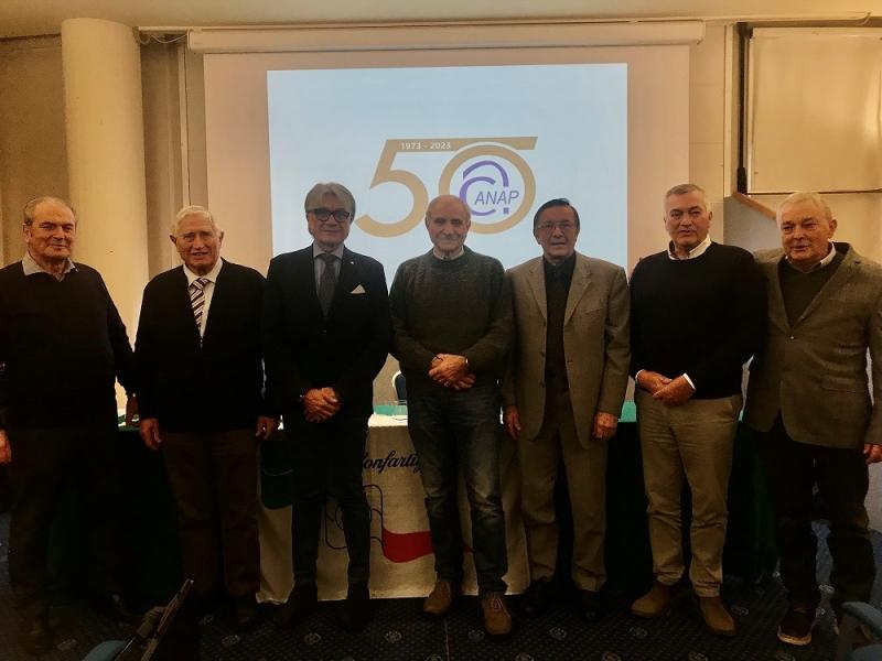 Severino Pellizzari eletto nuovo presidente Anap del Veneto per il quadriennio 2023-2027. Ad affiancalo i Vice Presidenti Lino Fabbian e Bruno Mazzariol, quest’ultimo nominato Vice Presidente Vicario