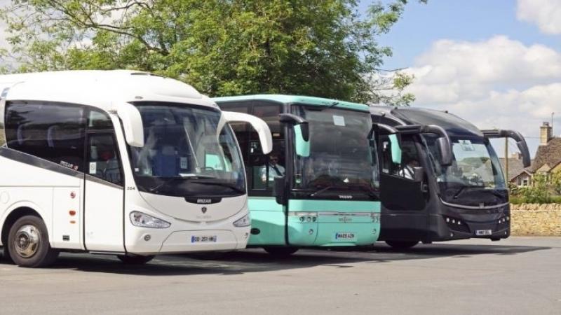 VENETO, ABROGATO IL LIMITE DEI 15 ANNI PER GLI AUTOBUS A NOLEGGIO: UNA VITTORIA PER LA LIBERTA’ D’IMPRESA