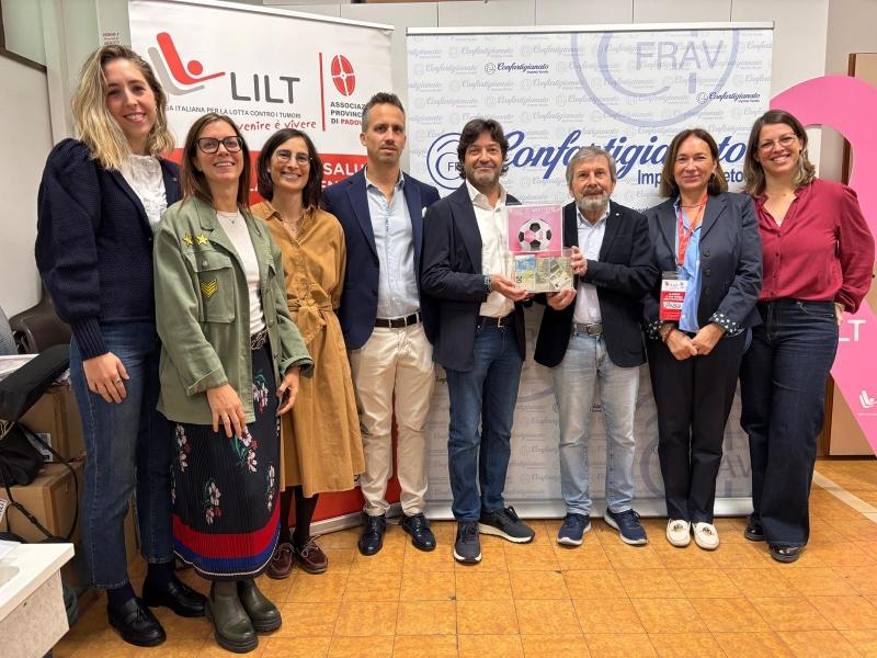 GELARTIGIANO DA RECORD: OLTRE 600 KG DI GELATO DISTRIBUITI E 435O EURO RACCOLTI PER LA LILT