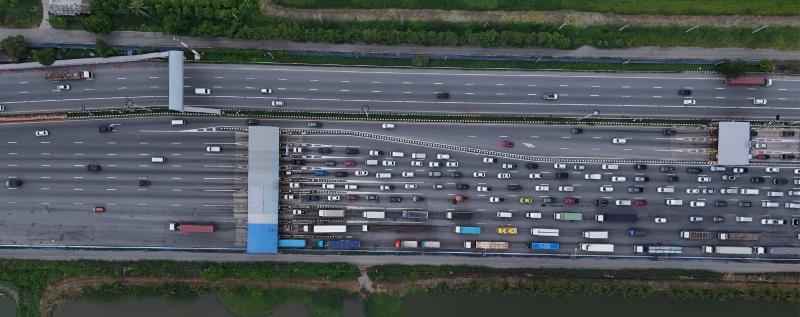 AUTOTRASPORTO, DECISO IL FERMO: “IL TEMPO E’ FINITO, SENZA RISTORI IMMEDIATI SI SPEGNE L’ITALIA”