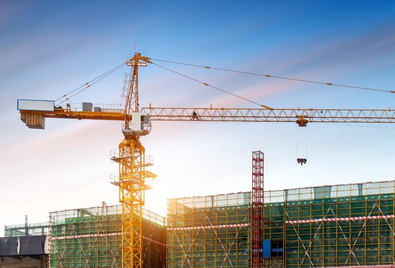 EDILIZIA: IL PNRR TIENE IN PIEDI LA CRESCITA, MA TORNANO LE OMBRE SU COSTI E INVESTIMENTI